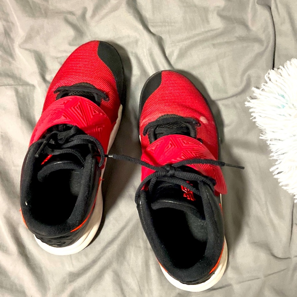 Size 3y kyrie